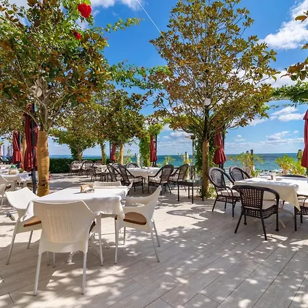 公寓式酒店 La 4*