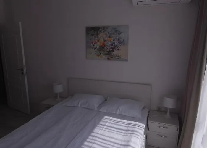 Ξενοδοχείο με διαμερίσματα La 4*