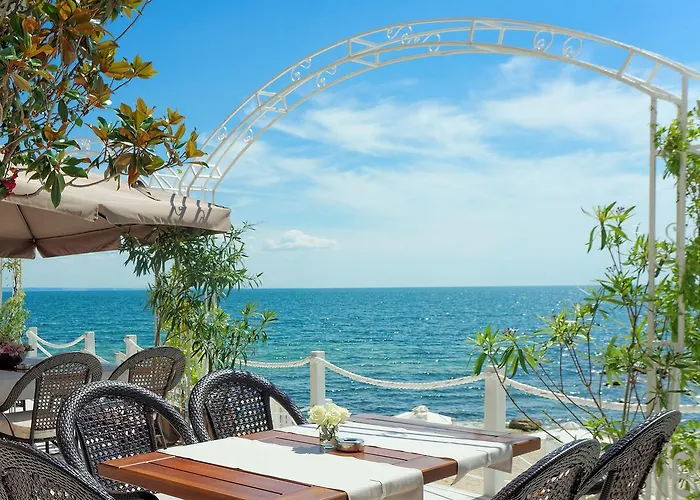 Ξενοδοχείο με διαμερίσματα La Golden Sands