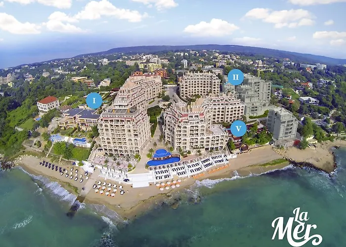 Ξενοδοχείο με διαμερίσματα La 4*