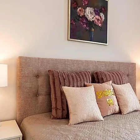 La Aparthotel Golden Sands