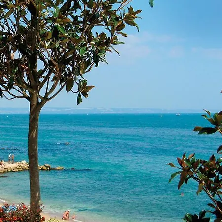 La 4* Golden Sands